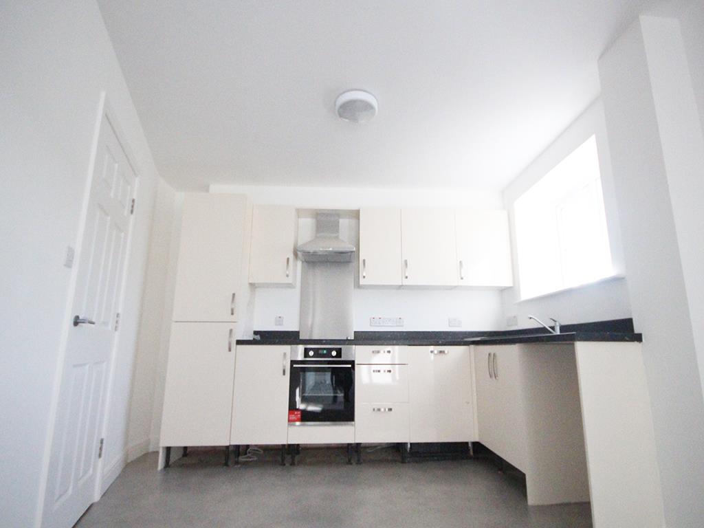 2 bedroom apartment To Let in Earby - IMG_5420.jpg
